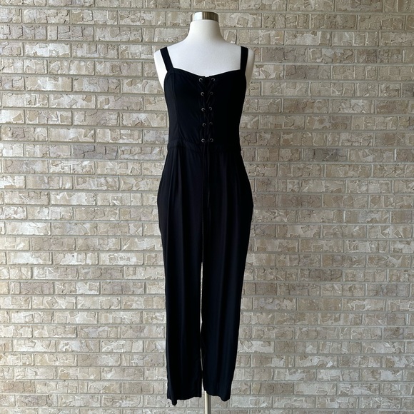 Hollister Pants - Hollister Cotton Jumpsuit With Pockets Size M 🌸